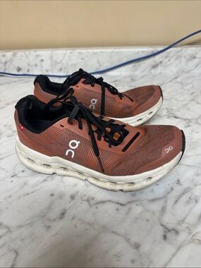 On Cloud Running Shoes in Rust/Black